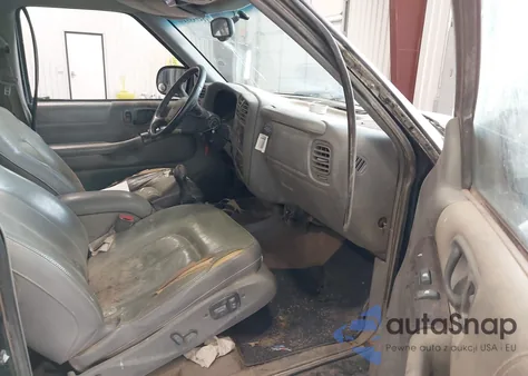 1999 Oldsmobile Bravada из США, поврежденный, VIN 1GHDT13W7X2717521